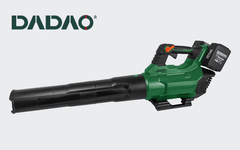 Dadao Toosl nerangake skenario aplikasi saka Cordless Leaf Blower